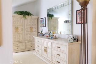 Condominium, 8482 Via Sonoma, La Jolla, CA 92037 - 15