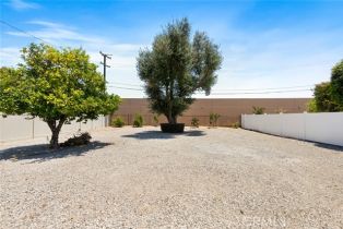 Single Family Residence, 231 Lincoln ave, Corona, CA 92882 - 27