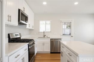 Single Family Residence, 231 Lincoln ave, Corona, CA 92882 - 7