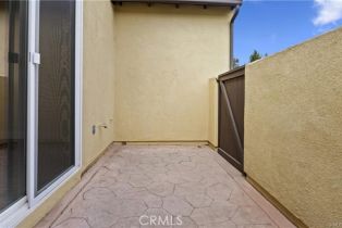 Condominium, 4304 Owens st, Corona, CA 92883 - 11
