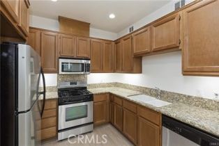 Condominium, 4304 Owens st, Corona, CA 92883 - 3