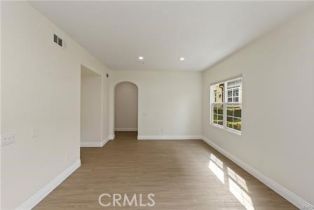 Condominium, 4304 Owens st, Corona, CA 92883 - 5