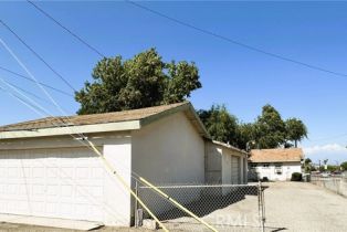 Single Family Residence, 950 Cedar st, Corona, CA 92879 - 21