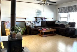 Single Family Residence, 950 Cedar st, Corona, CA 92879 - 7