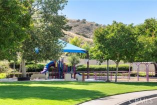 Single Family Residence, 8628 Calle Canon rd, Corona, CA 92883 - 38