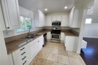 Single Family Residence, 10450 Balboa blvd, Granada Hills, CA 91344 - 2