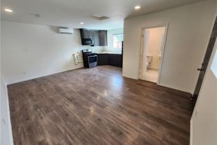 Single Family Residence, 10450 Balboa blvd, Granada Hills, CA 91344 - 22