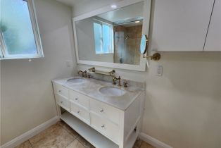 Single Family Residence, 10450 Balboa blvd, Granada Hills, CA 91344 - 8