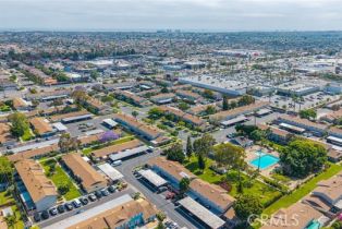 Single Family Residence, 10210 Holburn dr, Huntington Beach, CA 92646 - 38