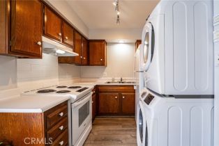 Single Family Residence, 10210 Holburn dr, Huntington Beach, CA 92646 - 8