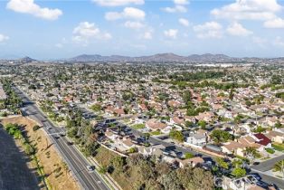 Single Family Residence, 938 Amherst st, Corona, CA 92880 - 49