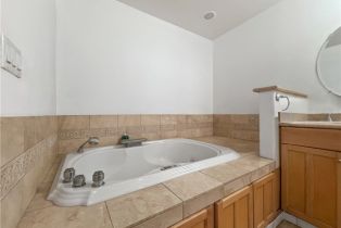 Single Family Residence, 15332 Shasta ln, Huntington Beach, CA 92647 - 13