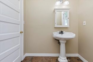 Residential Income, 1350 Chase dr, Corona, CA 92881 - 28