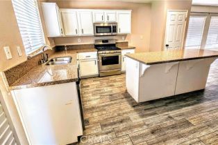 Single Family Residence, 8819 Dahlia dr, Corona, CA 92883 - 3