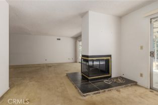 Single Family Residence, 10140 Cozycroft ave, Chatsworth, CA 91311 - 8