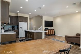 Condominium, 4271 Horvath st, Corona, CA 92883 - 10