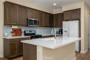 Condominium, 4271 Horvath st, Corona, CA 92883 - 9