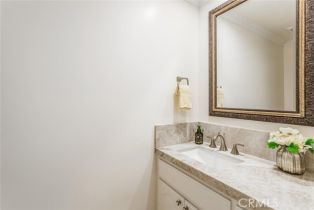 Single Family Residence, 19 Rue Cannes, Newport Beach, CA 92660 - 25