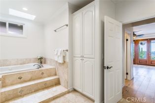 Single Family Residence, 19 Rue Cannes, Newport Beach, CA 92660 - 35