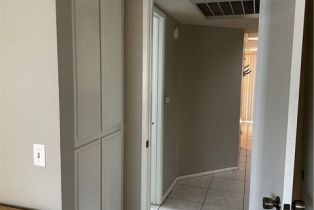 Condominium, 2604 Avenida Del, Corona, CA 92882 - 4