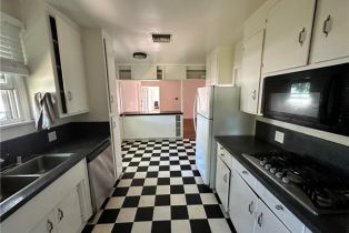 Single Family Residence, 14655 Morrison st, Sherman Oaks, CA 91403 - 25