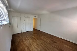 Single Family Residence, 14655 Morrison st, Sherman Oaks, CA 91403 - 5