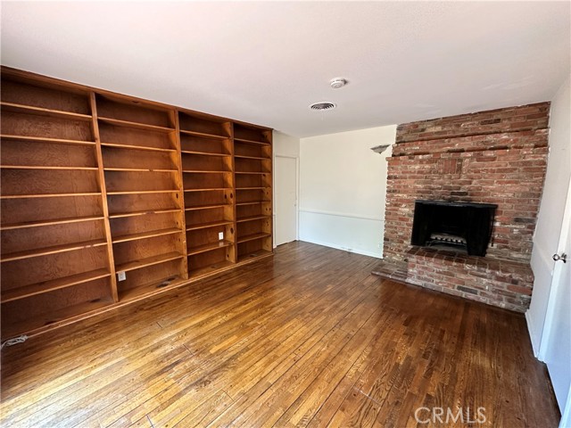 Single Family Residence, 14655 Morrison st, Sherman Oaks, CA 91403 - 1