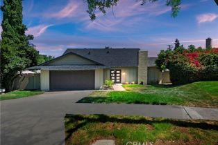 Single Family Residence, 251  E Crestview ST, Corona, CA  Corona, CA 92879