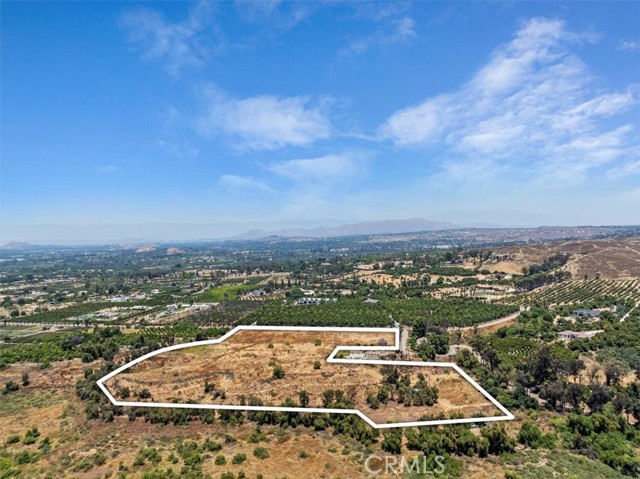 , 1350 Firethorn ave, Riverside, CA 92504 - 1