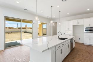 Single Family Residence, 17648 Mcdowell Valley dr, Riverside, CA 92503 - 15