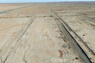 , 1735 Sky View dr, Thermal, CA 92274 - 3