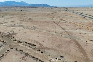 , 1026 Lindbergh ave, Thermal, CA 92274 - 9