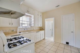 Single Family Residence, 4297 10th st, Riverside, CA 92501 - 11