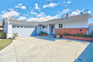 Single Family Residence, 19342 Bethel cir, Huntington Beach, CA 92646 - 3