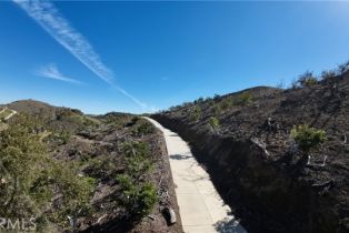 , 28 Via Karlita, Temecula, CA 92590 - 9