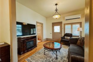 Single Family Residence, 3770 Locust st, Riverside, CA 92501 - 11