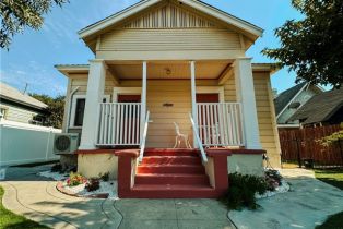 Single Family Residence, 3770 Locust st, Riverside, CA 92501 - 2