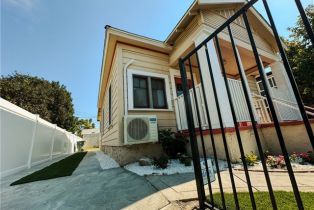 Single Family Residence, 3770 Locust st, Riverside, CA 92501 - 4