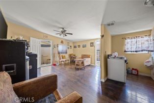 Residential Income, 8876 Cypress ave, Riverside, CA 92503 - 12