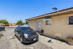 Residential Income, 8876 Cypress ave, Riverside, CA 92503 - 6