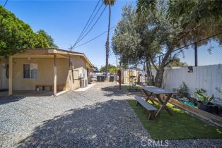 Residential Income, 8876 Cypress AVE, Riverside, CA  Riverside, CA 92503