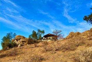 Single Family Residence, 20682 Hill Top Drive, Riverside, CA  Riverside, CA 92507