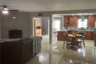 Single Family Residence, 8008 Santa Rita st, Corona, CA 92881 - 11