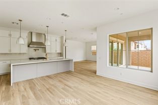 Single Family Residence, 21207 Wildflower way, Chatsworth, CA 91311 - 10