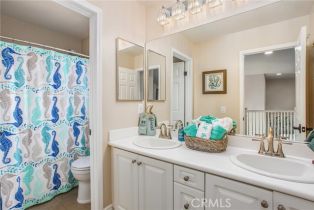 Single Family Residence, 32952 Embassy ave, Temecula, CA 92592 - 32