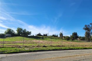 , 4998 Bushnell ave, Riverside, CA 92505 - 2