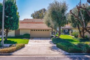 Condominium, 712 Via Zapata, Riverside, CA 92507 - 4