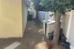 Single Family Residence, 749 Apache trl, Riverside, CA 92507 - 17