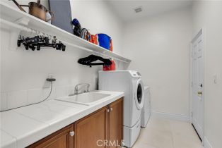 Single Family Residence, 16394 Village Meadow dr, Riverside, CA 92503 - 42