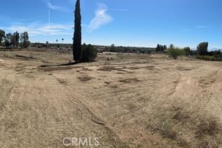 Single Family Residence, 18805 Moss rd, Riverside, CA 92508 - 6